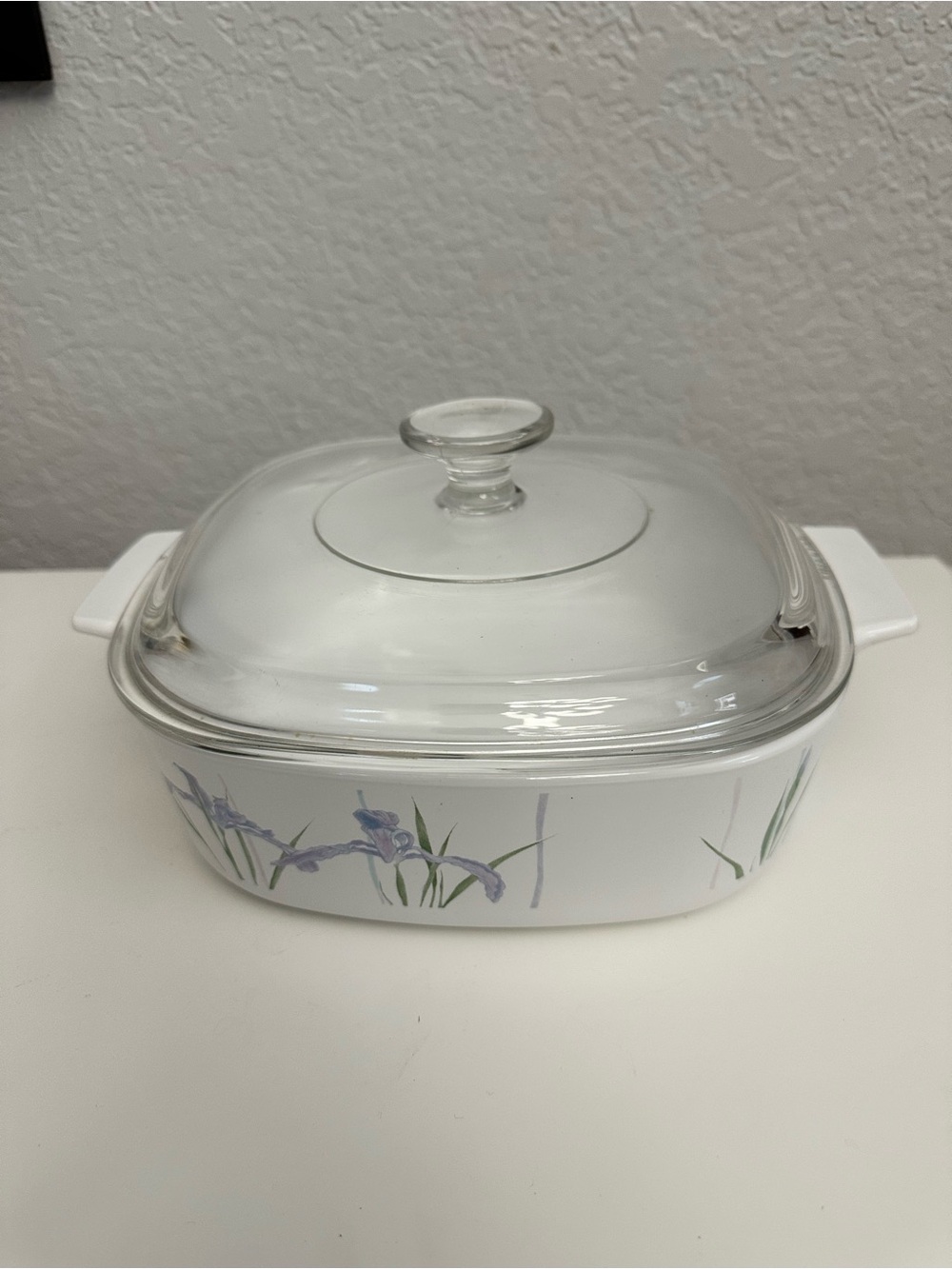 Vintage CorningWare Casserole Dish w/Lid-Shadow Iris Pattern(1985-1995)-2 Liter